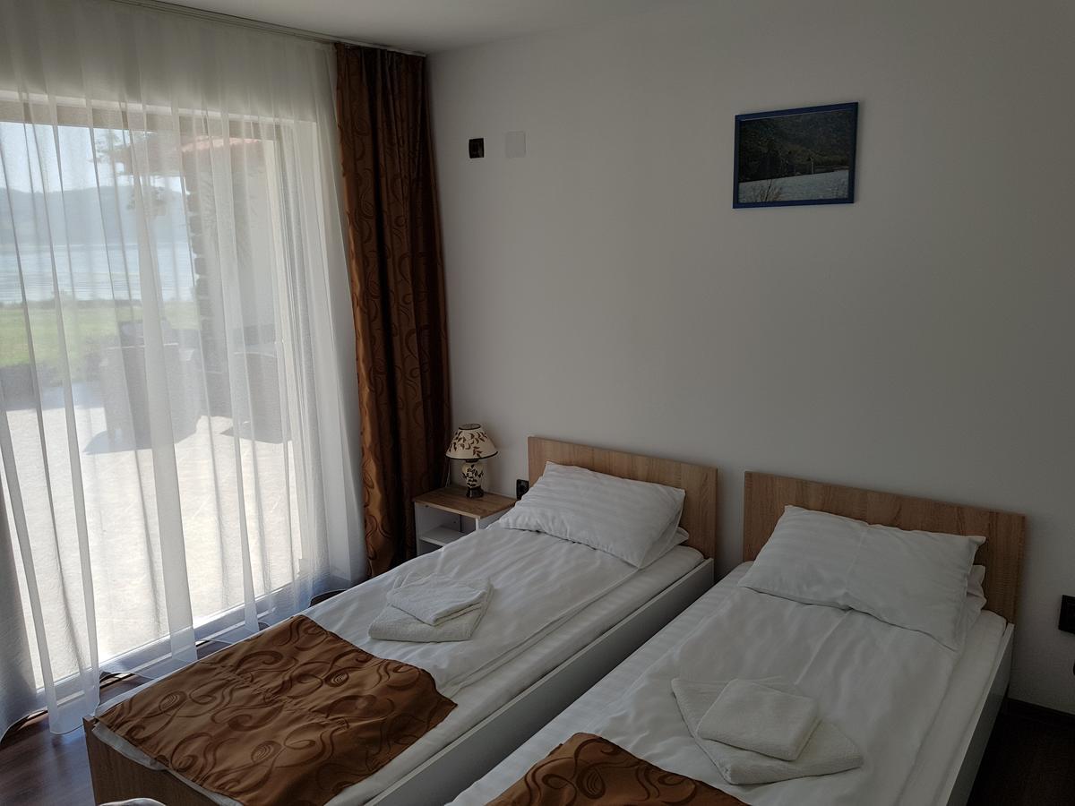 Clisura Dunarii - Pensiunea Casa Creta Liborajdea Buitenkant foto